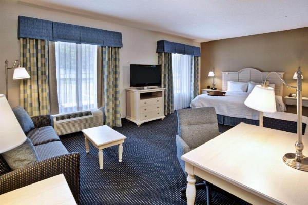 Hampton Inn By Hilton - Suites Cape Cod-West Yarmouth image 21