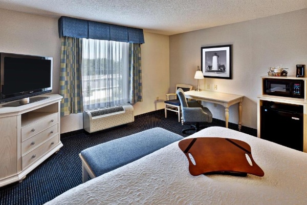 Hampton Inn By Hilton - Suites Cape Cod-West Yarmouth image 23
